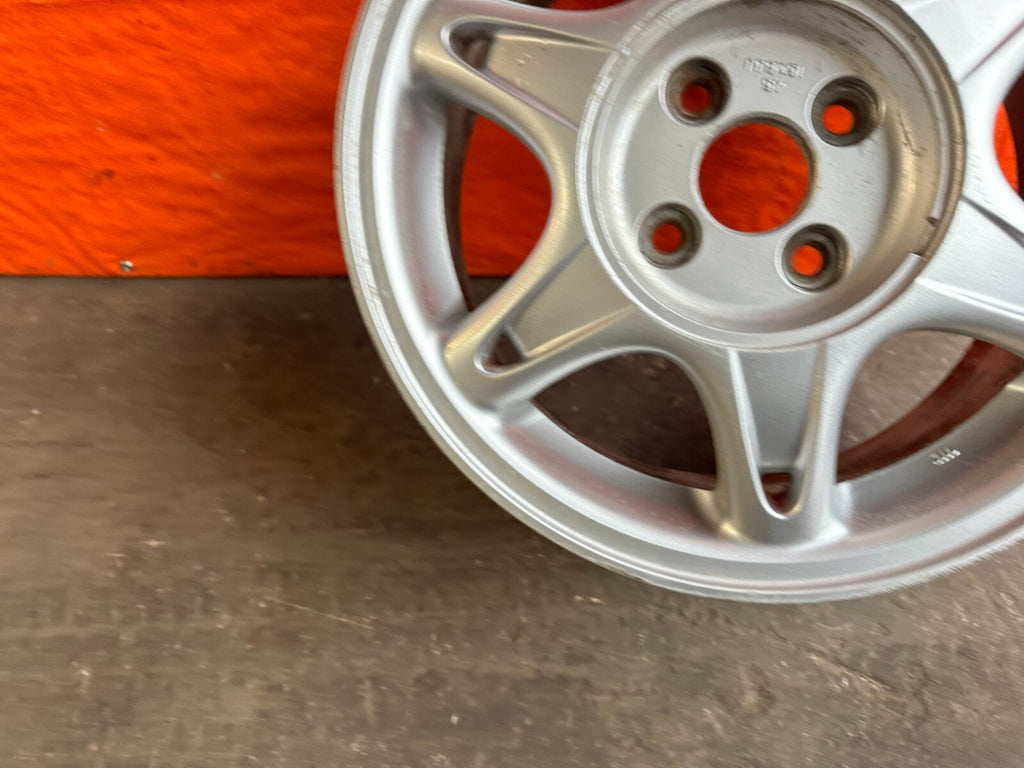 ACURA INTEGRA FACTORY WHEEL   SNOW FLAKE SNOWFLAKE    OEM OE WHEEL RIM 2747