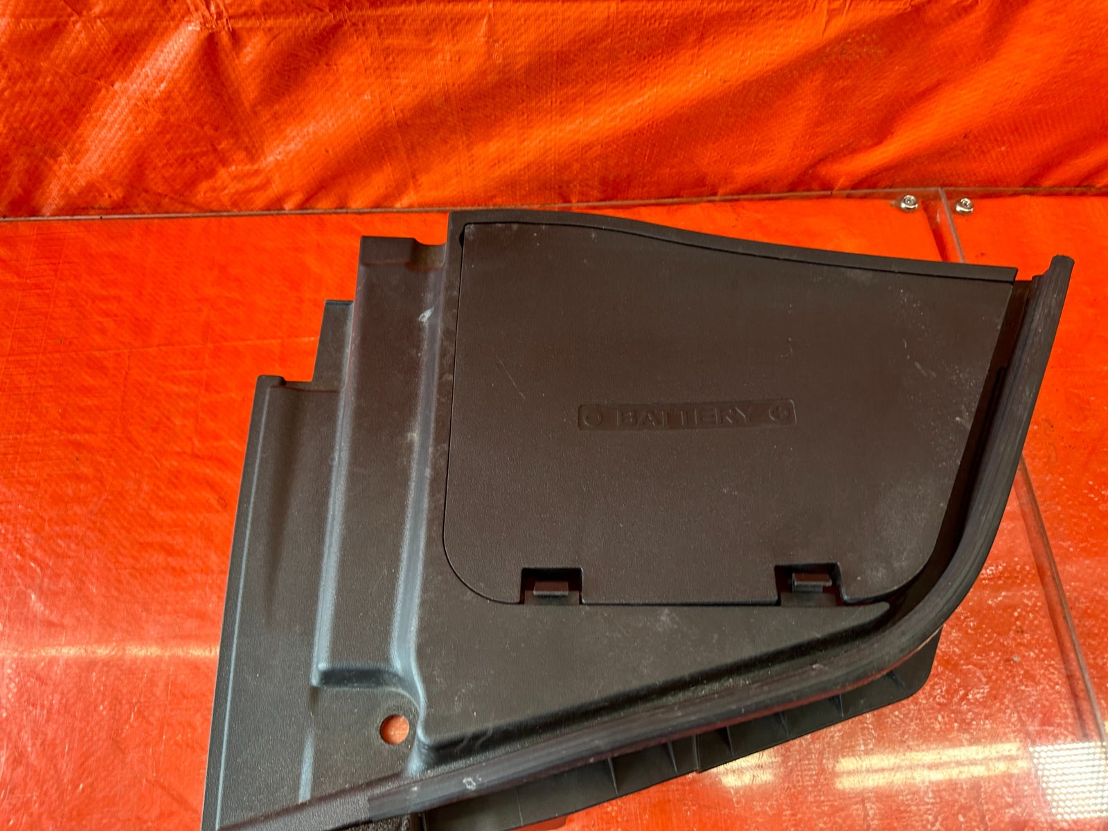 17 20 INFINITI Q60   BATTERY COVER PLASTIC TRIM SHROUD INNER & OUTER   OEM #2007