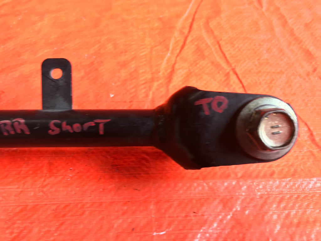 OEM 2014 2015 2016 2017 LEXUS IS350 PASSENGER RIGHT REAR CONTROL ARM   SHORT 1