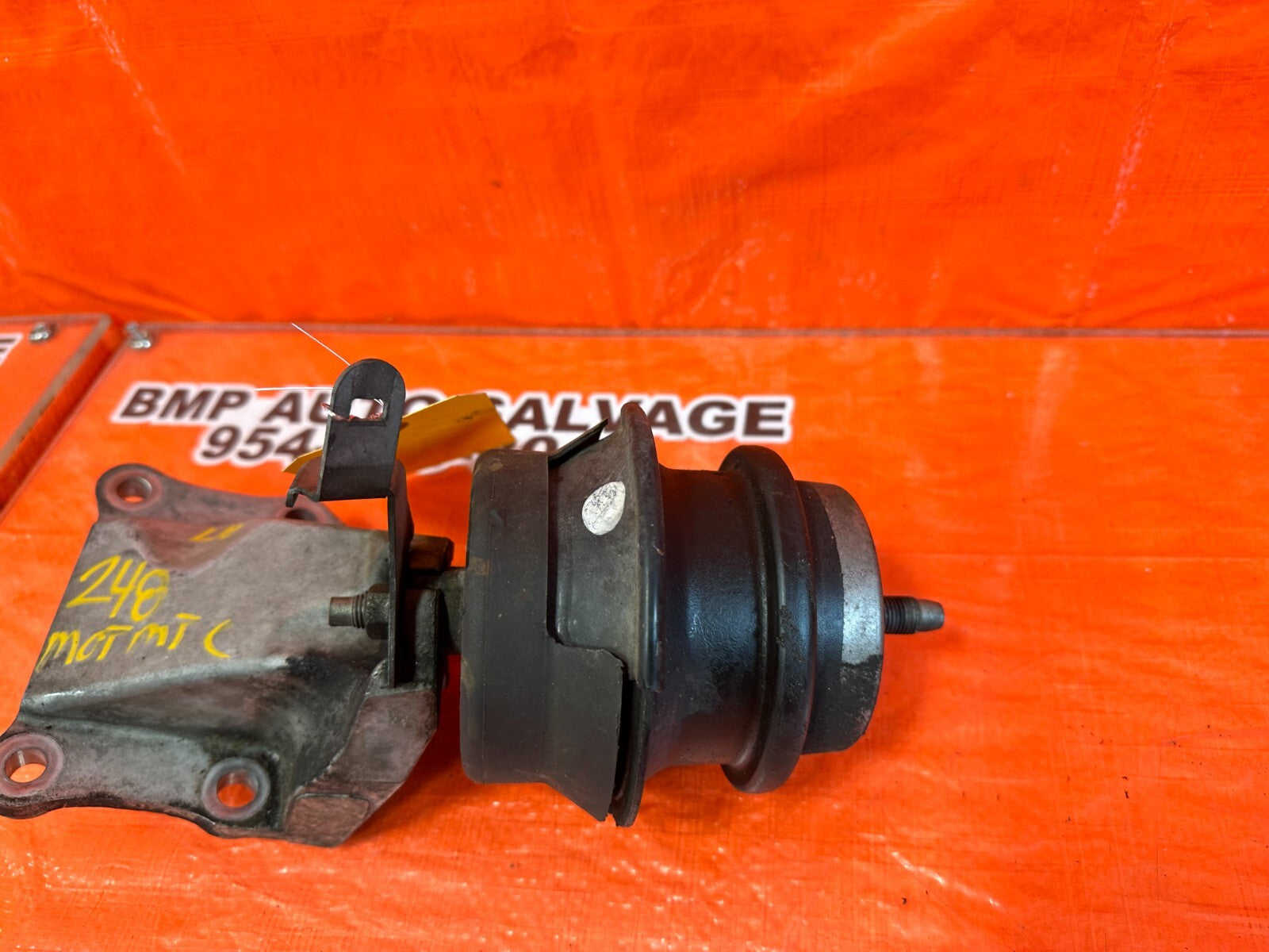 08 15 INFINITI G37 Q60 RWD ONLY DRIVER LEFT ALUMINUM ENGINE BRACKET & MOUNT 2482