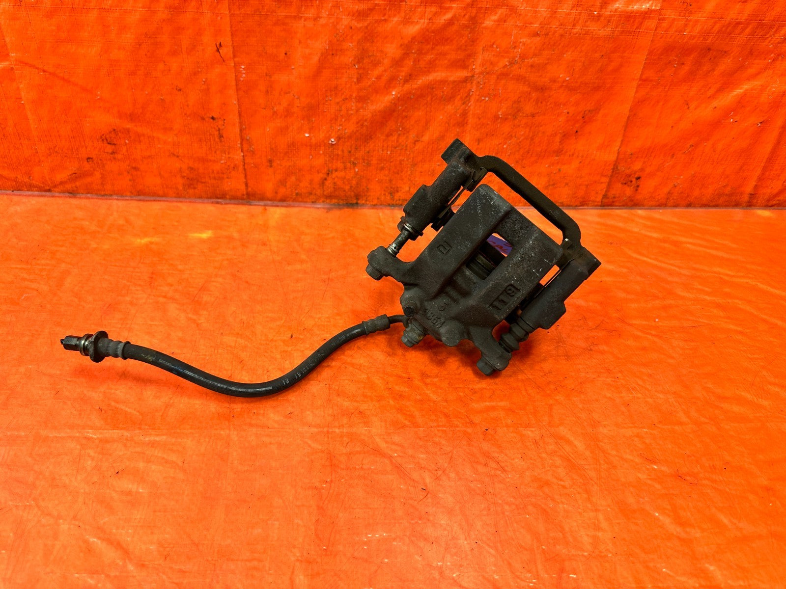 08 15 INFINITI G37 COUPE & CONVERTIBLE   DRIVER LEFT REAR BRAKE CALIPER OEM 3101