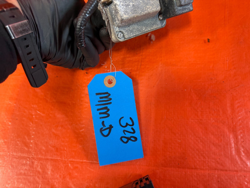 08 13 INFINITI G37 COUPE & CONVERTIBLE   STEERING COLUMN LOCK   OEM #3287