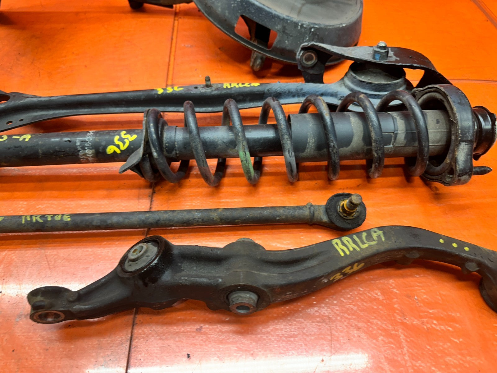 97 01 HONDA PRELUDE 2.2L RIGHT PASSENGER REAR KNUCKLE SPINDLE CONTROL ARMS #3367