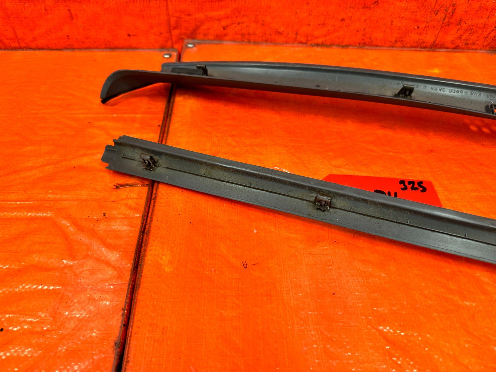 90 91 HONDA CIVIC HATCHBACK   LEFT & RIGHT A PILLARS   OEM 32520
