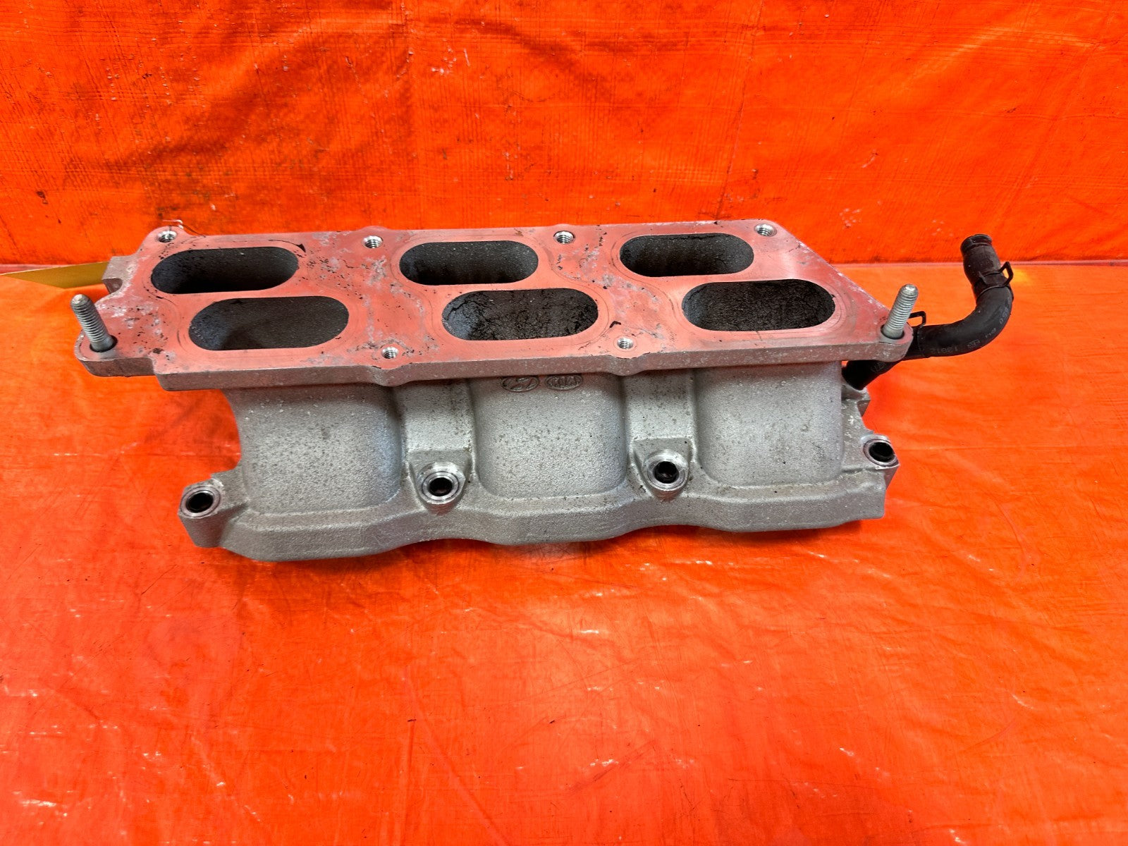 12 16 HYUNDAI GENESIS COUPE 3.8L   INTAKE MANIFOLD   BOTTOM PORTION   OEM #2994