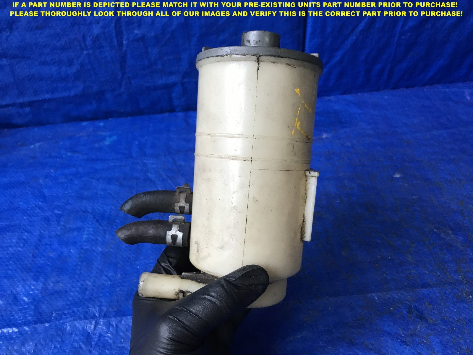 OEM 1996 ACURA TL POWER STEERING RESERVOIR TANK .    1