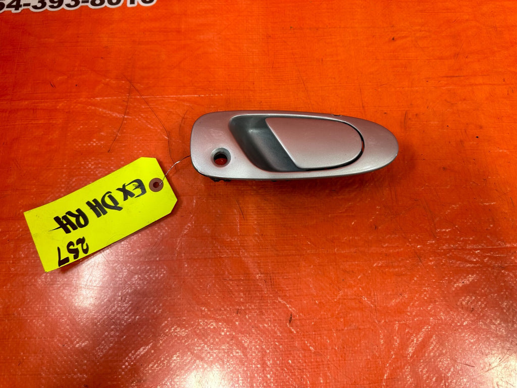 92 95 HONDA CIVIC   PASSENGER RIGHT FRONT   EXTERIOR DOOR HANDLE   OEM #2571