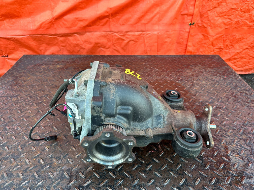 10 13 INFINITI G37 CONVERTIBLE   AUTOMATIC DIFFERENTIAL CARRIER PUMPKIN OEM #27810