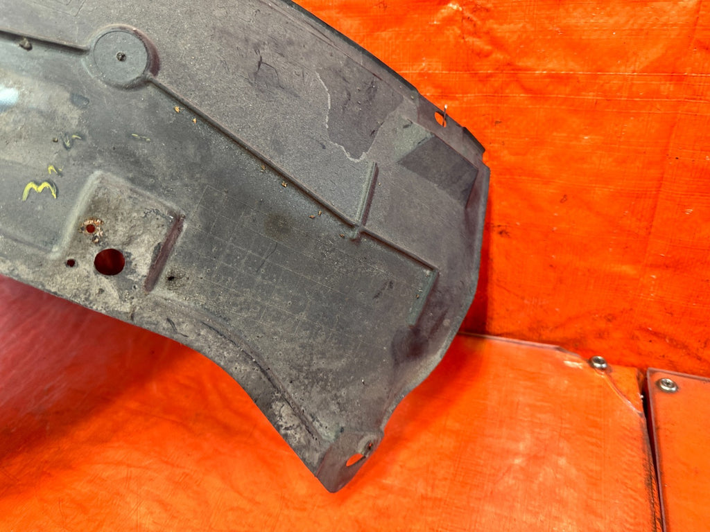 08 15 INFINITI G37 Q60 RIGHT PASS FRONT FENDER LINER SPLASH SHIELD REAR HALF 32911