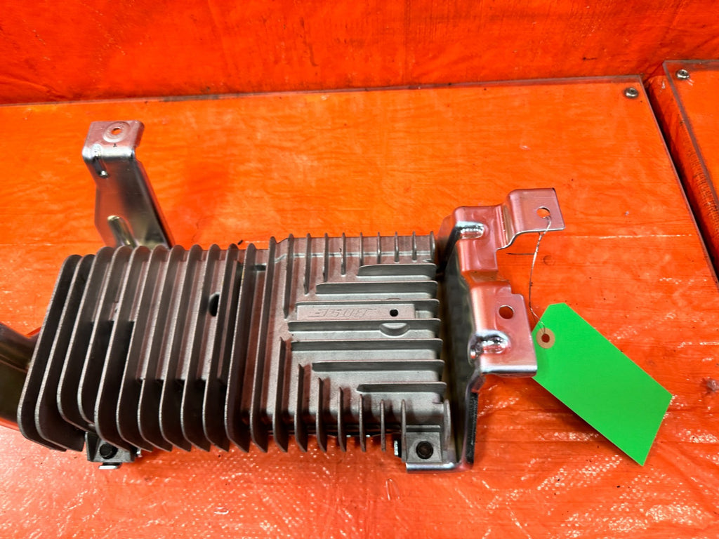 08-15 INFINITI G37 & Q60 -  2D COUPE - AMPLIFIER - OEM FACTORY OE #3113