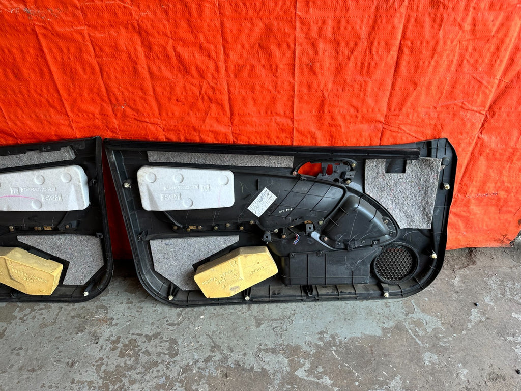 02 06 ACURA RSX   LEFT AND RIGHT BLACK DOOR PANELS W/ SUEDE INSERT   OEM FACTORY14