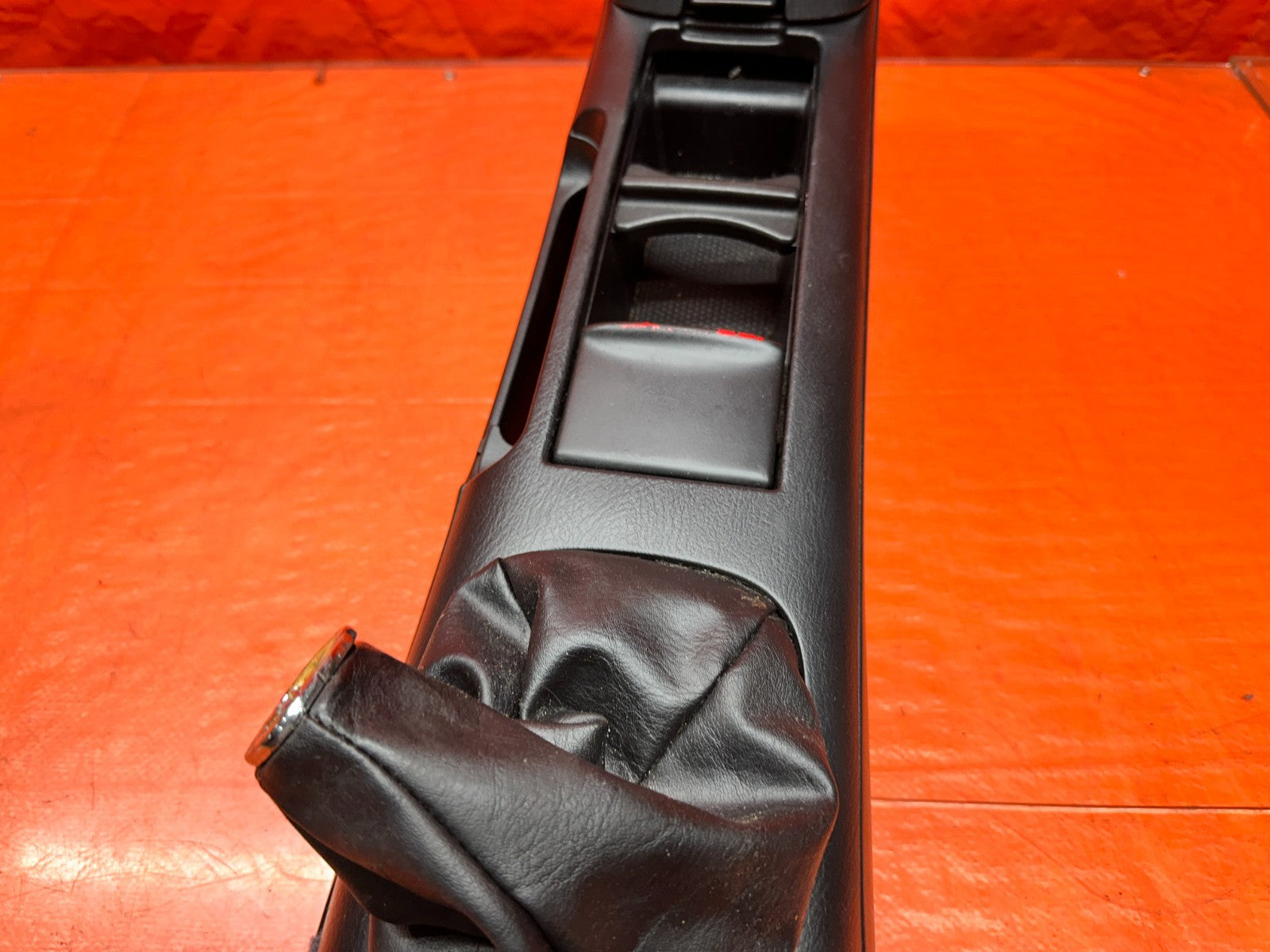 97 01 HONDA PRELUDE 5 SPEED MANUAL CENTER CONSOLE SHIFTER TRIM BEZEL OEM #3356