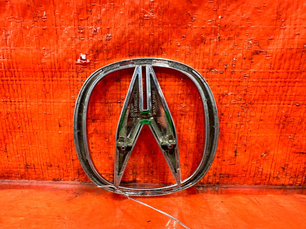 09 14 ACURA TSX   TRUNK MOUNTED ACURA A BADGE EMBLEM INSIGINA   OEM 3053