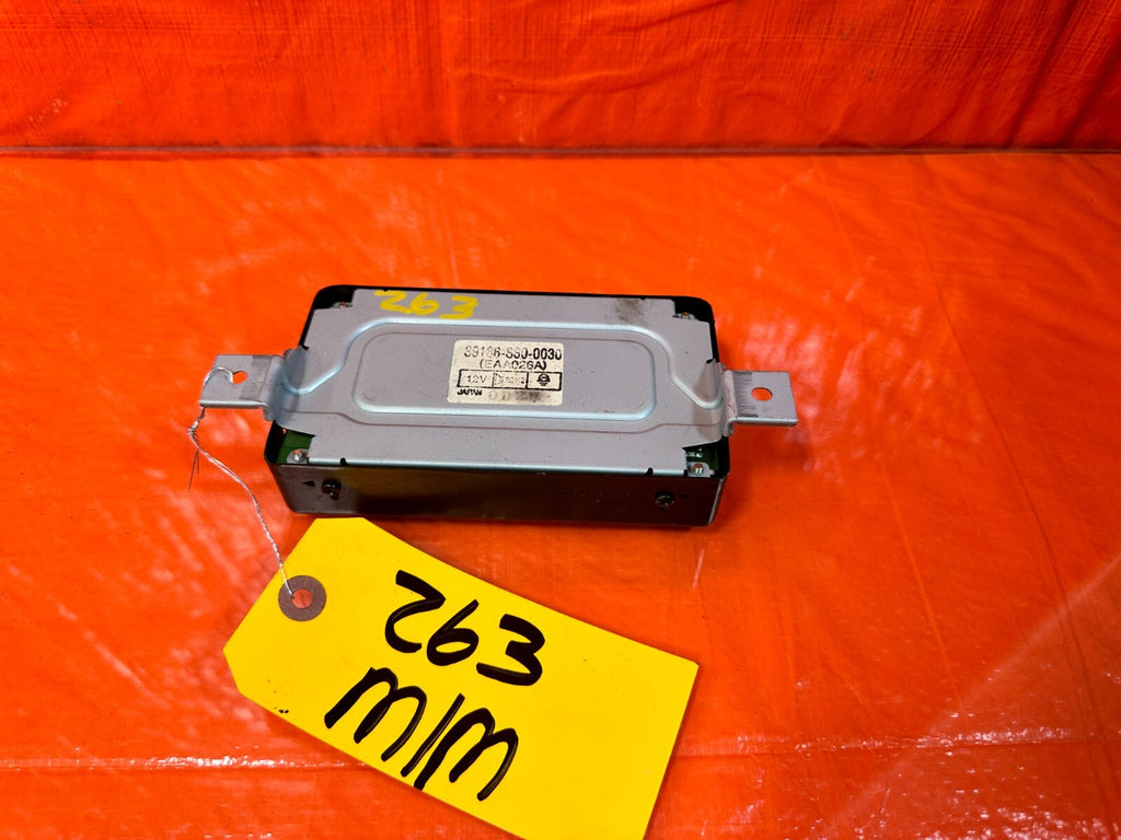 97 01 HONDA PRELUDE   REAR SUBWOOFER CONTROL MODULE AMPLIFIER OEM #2634