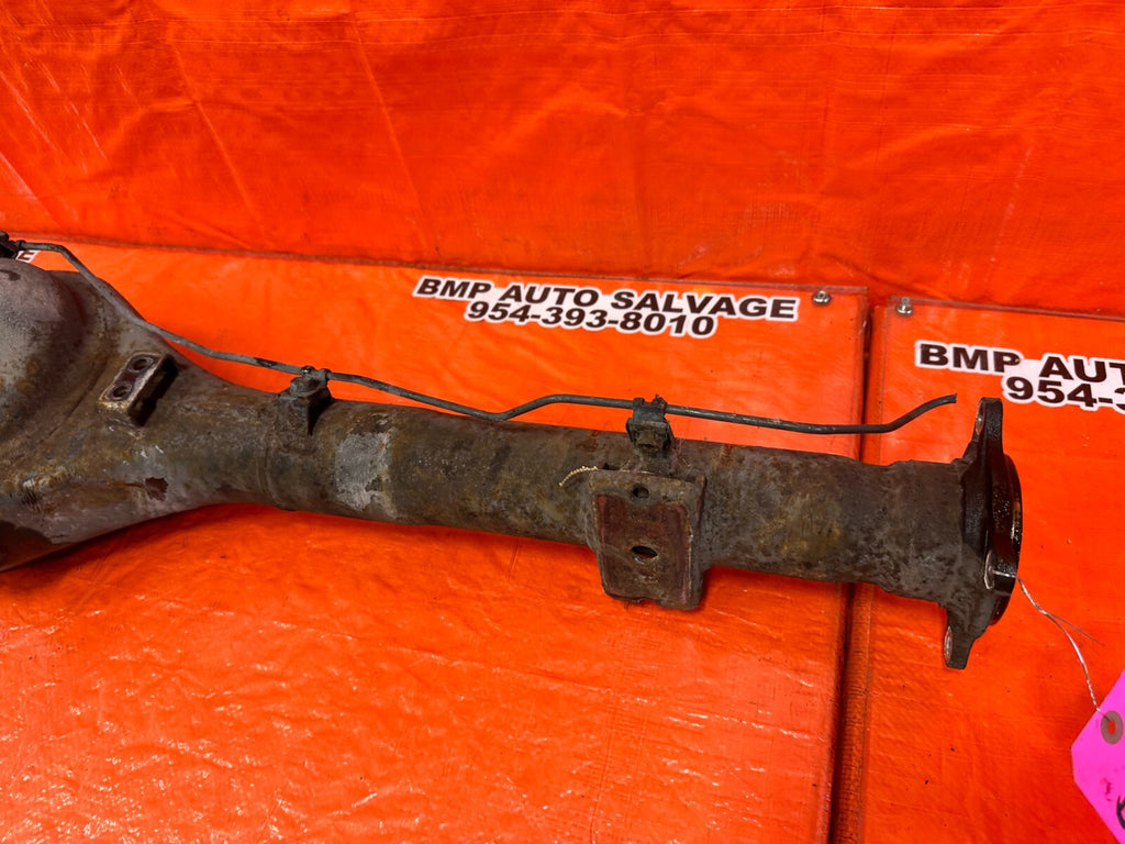 95 04 TOYOTA TACOMA   4 CYLINDER   NON ABS   BARE AXLE HOUSING ASSEMBLY OEM #2497