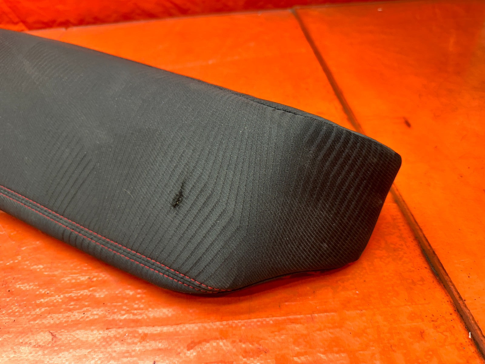 13 15 HONDA CIVIC SI 4D 2.4L LEFT DRIVER REAR OUTER SEAT BOLSTER CUSHION OEM 3346