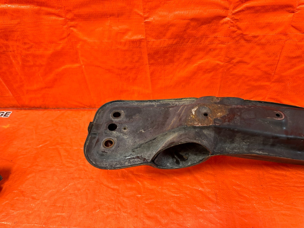 97 01 HONDA PRELUDE   SUB FRAME CROSSMEMBER W/ RODS   FRONT PORTION   OEM #25914