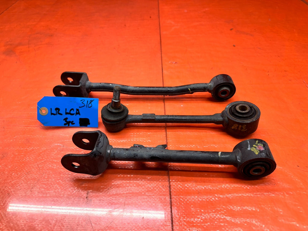 13 16 HYUNDAI GENESIS COUPE   DRIVER LEFT REAR LOWER CONTROL ARMS    OEM 318 11