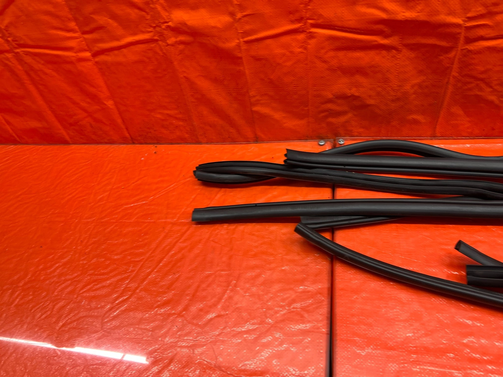 12 21 SUBARU WRX & STI SEDAN  DOOR TO CHASSIS WEATHER STRIP GASKET SET ALL 4 OEM8