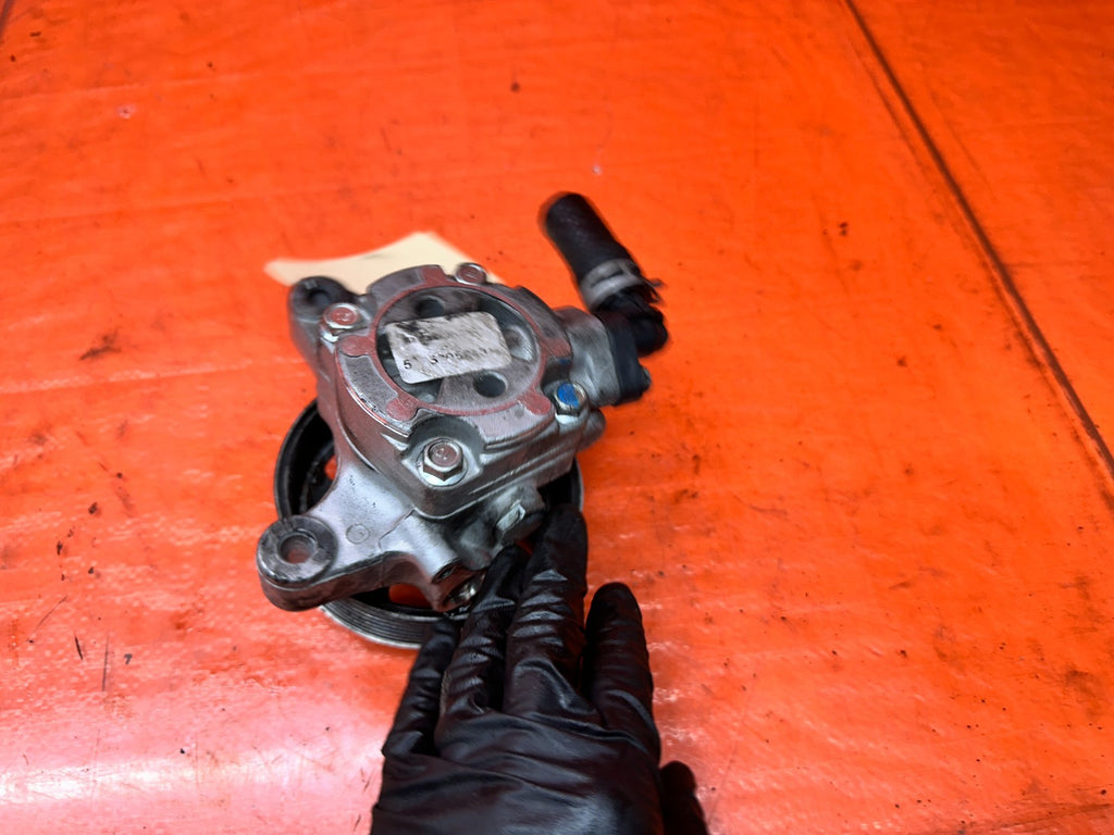 04-05 ACURA TSX 2.4L K24A2 POWER STEERING PUMP ASSEMBLY OEM #33910
