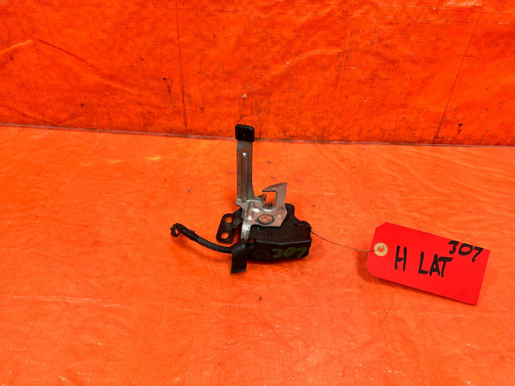 06 11 HONDA CIVIC SI COUPE & SEDAN HOOD BONNETT LATCH LOCKING MECHANISM OEM #3071