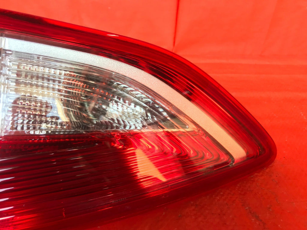 OEM 2014 2015 2016 FORD ESCAPE PASSENGER RIGHT INNER TAIL LIGHT LAMP 14 15 164