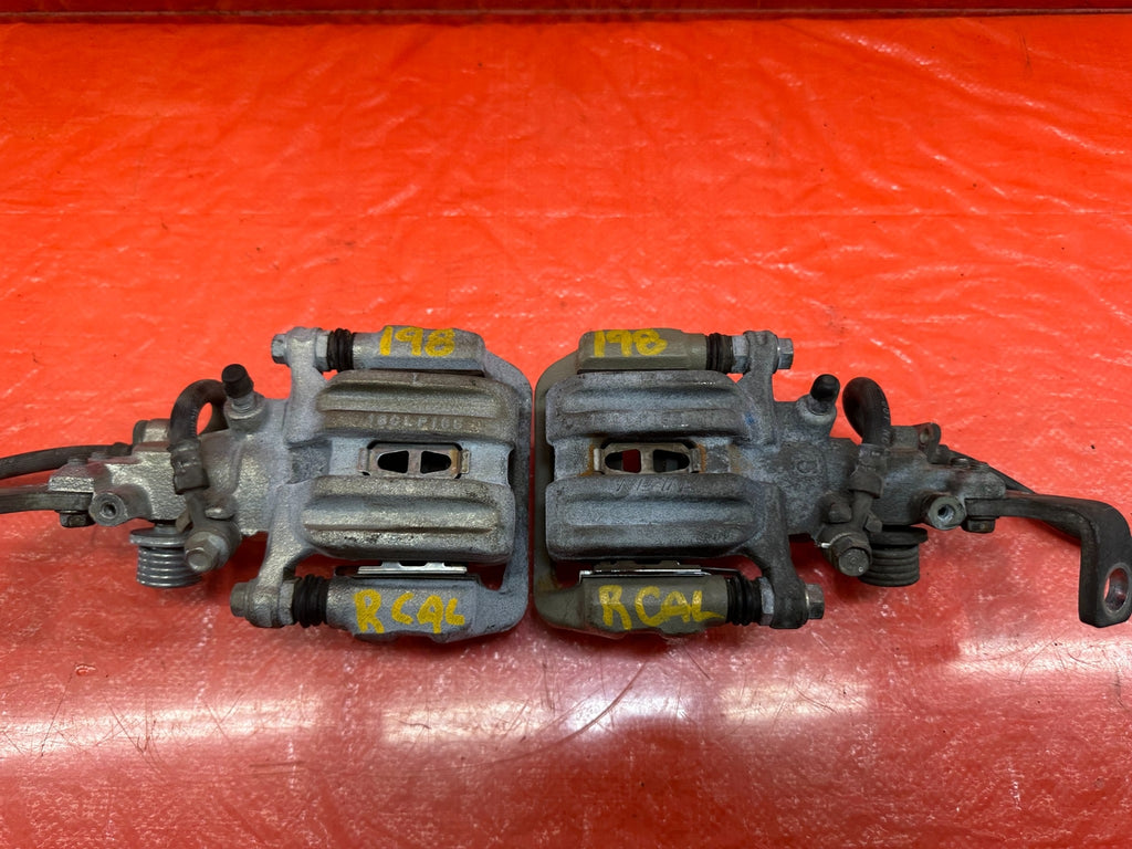 00 09 HONDA S2000   LEFT AND RIGHT REAR BRAKE CALIPERS   OEM FACTORY #1988