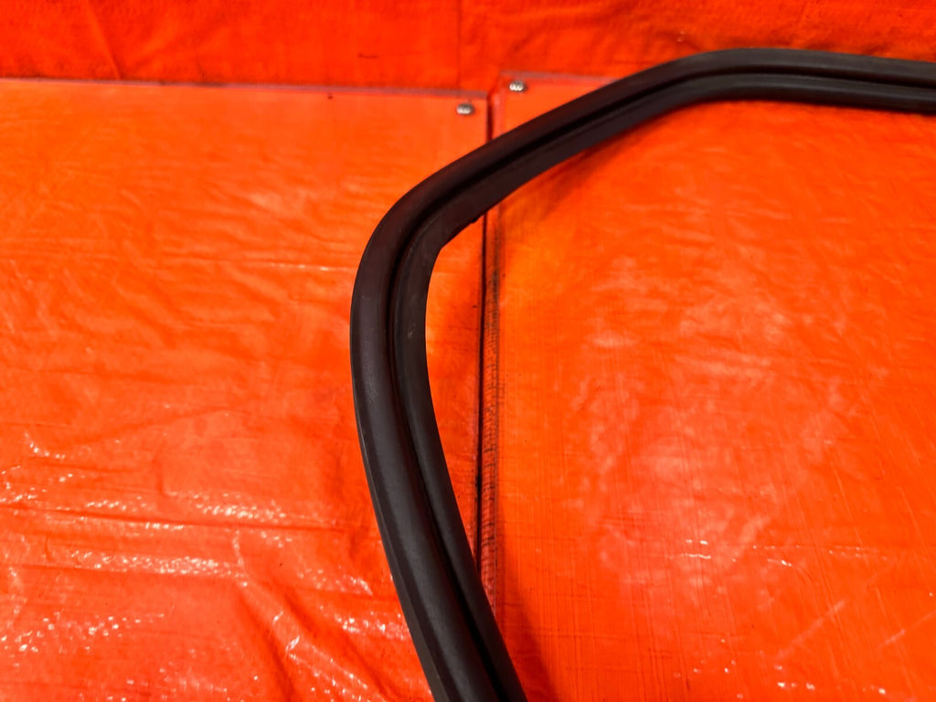 09 14 ACURA TSX   REAR TRUNK WEATHER STRIP RUBBER GASKET   OEM FACTORY #2794