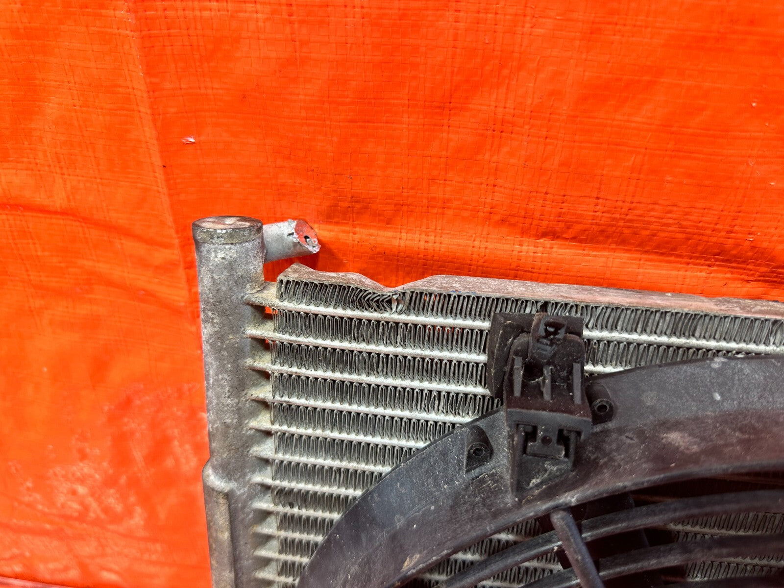 88 91 HONDA CRX   B SERIES 1/2 STYLE AIR CONDITIONING AC CONDENSER & SLIM FAN6