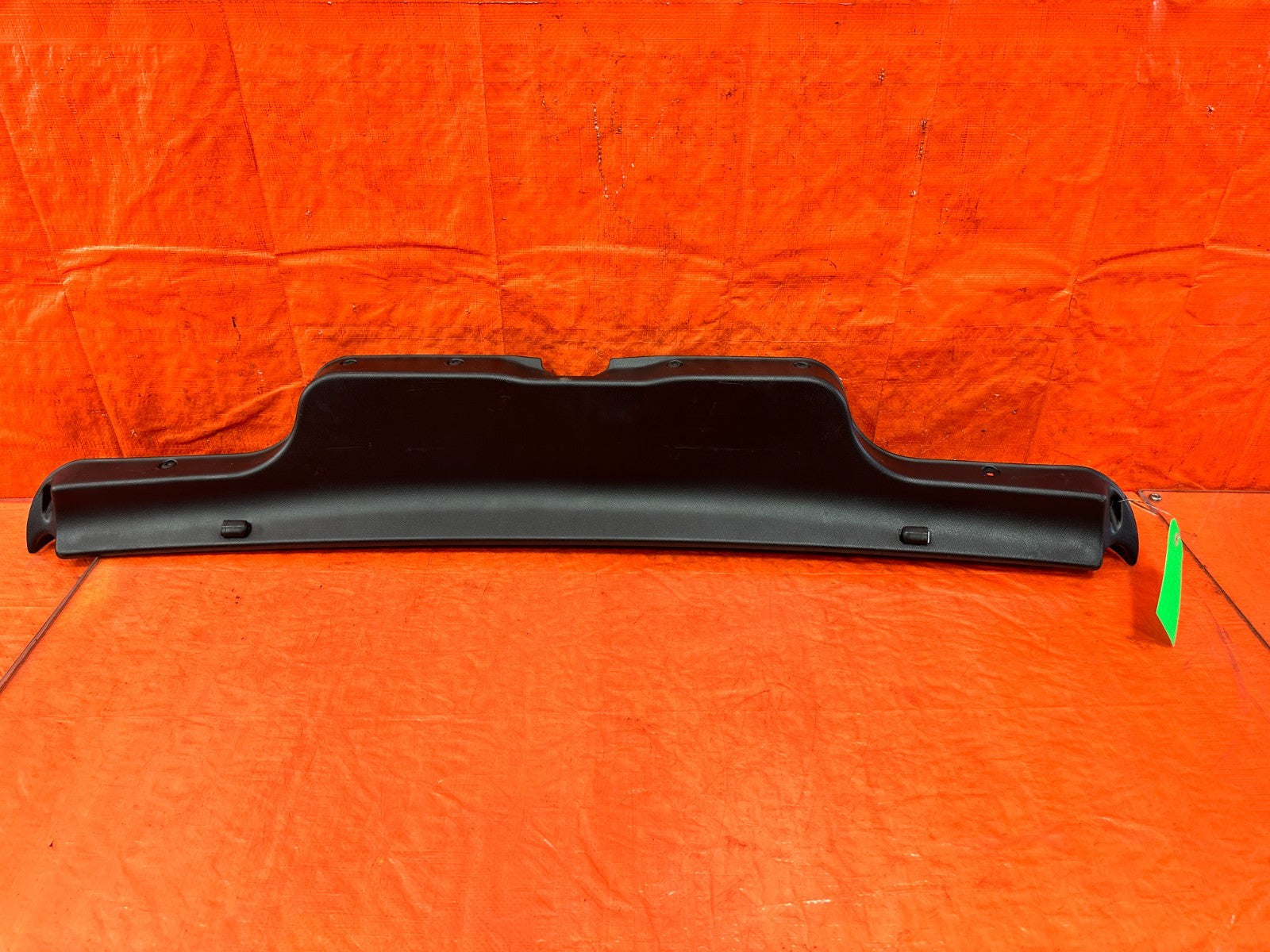 90 91 HONDA CIVIC HATCHBACK   REAR HATCH TAILGATE TRIM PLASTIC COVER OEM 3170