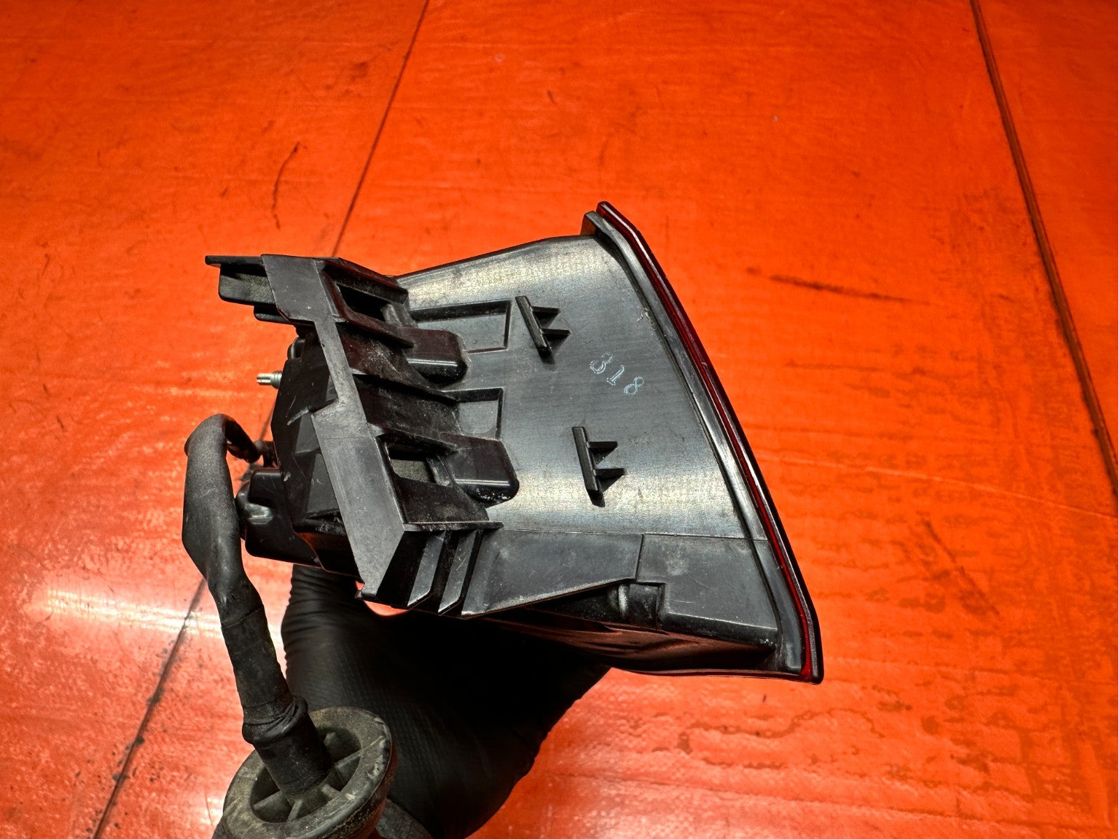 16 23 INFINITI Q60 2D RIGHT PASSENGER OUTER TAIL LIGHT LAMP ASSEMBLY OEM10