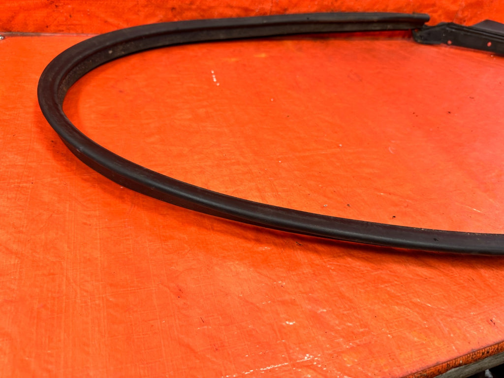 INFINITI G37 CONVERTIBLE REAR CONVERTIBLE TOP WEATHER STRIP RUBBER GASKET 310 15