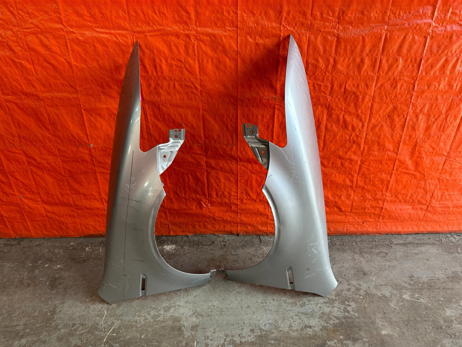 04 08 ACURA TL   LEFT AND RIGHT FENDERS   ROLLED   MIAMI LOCAL PICK UP ONLY! OEM18