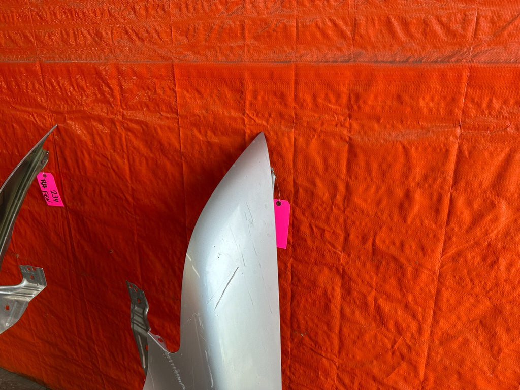 04 08 ACURA TL   LEFT AND RIGHT FENDERS   ROLLED   MIAMI LOCAL PICK UP ONLY! OEM10