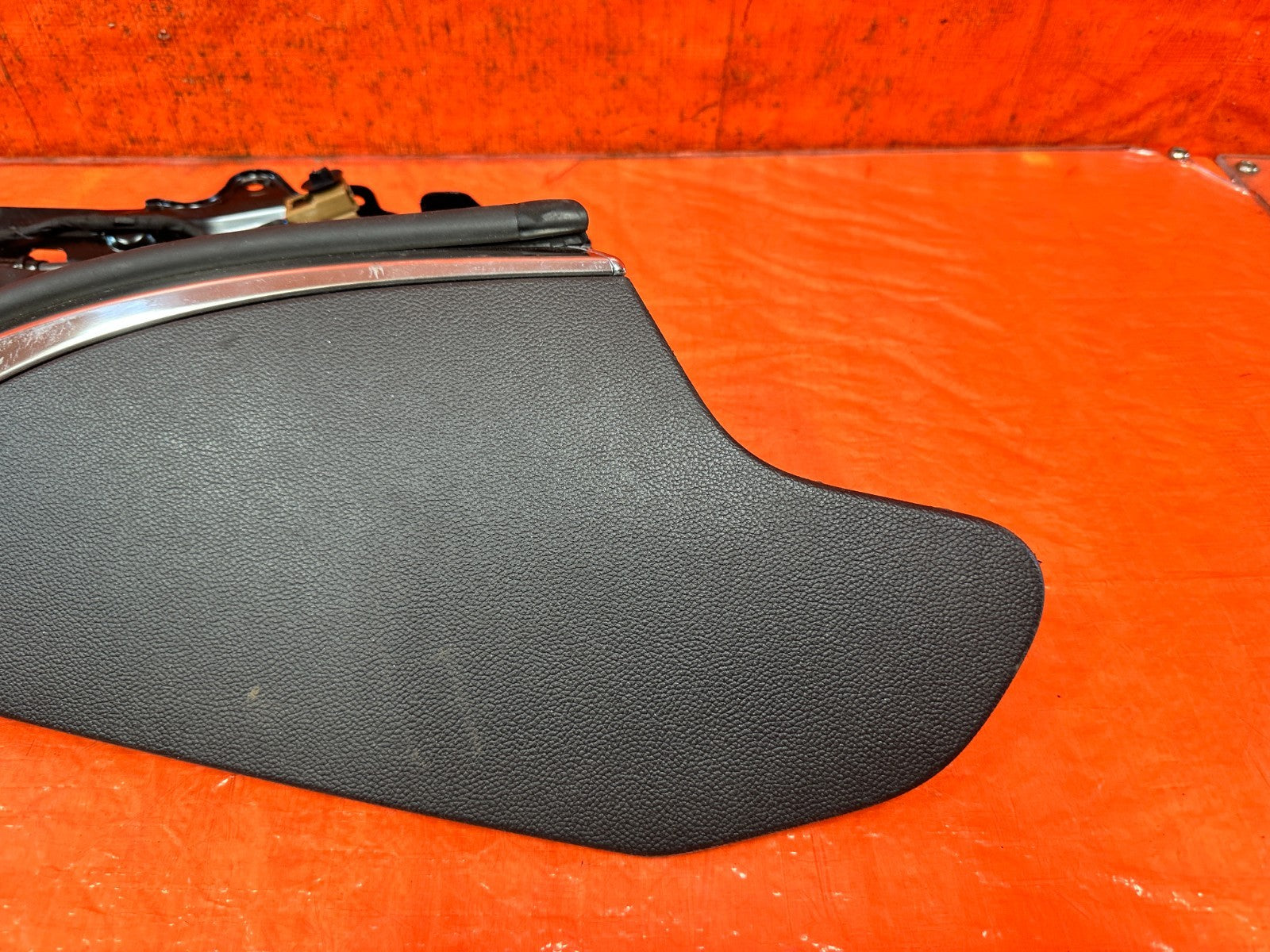 09 15 INFINITI G37 Q60 CONVERTIBLE LEFT DRIVER REAR PARCEL SHELF FLAP #3291