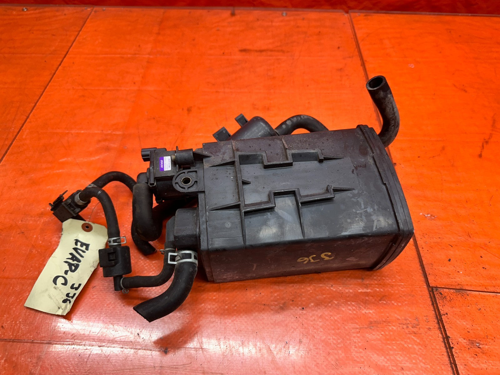 97 01 HONDA PRELUDE 2.2L EVAP EMISSIONS CHARCOAL CANISTER VAPOR BOX OEM #3367