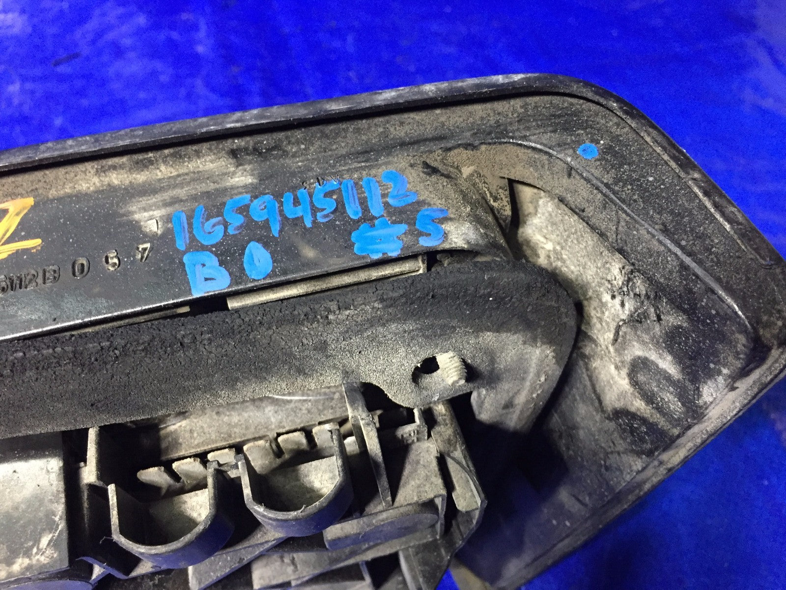 OEM 1984 1985 1986 1987 88 VOLKSWAGEN JETTA PASSENGER RIGHT TAIL LIGHT 1659451125