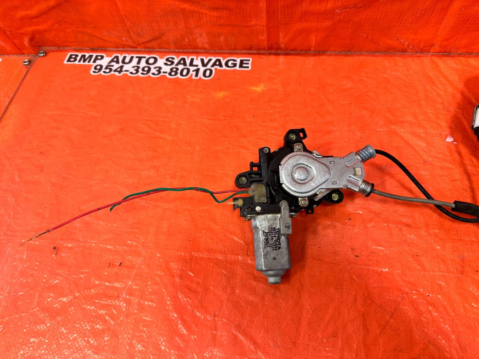 02 05 LEXUS SC430   DRIVER LEFT REAR WINDOW REGULATOR   OEM FACTORY #2618