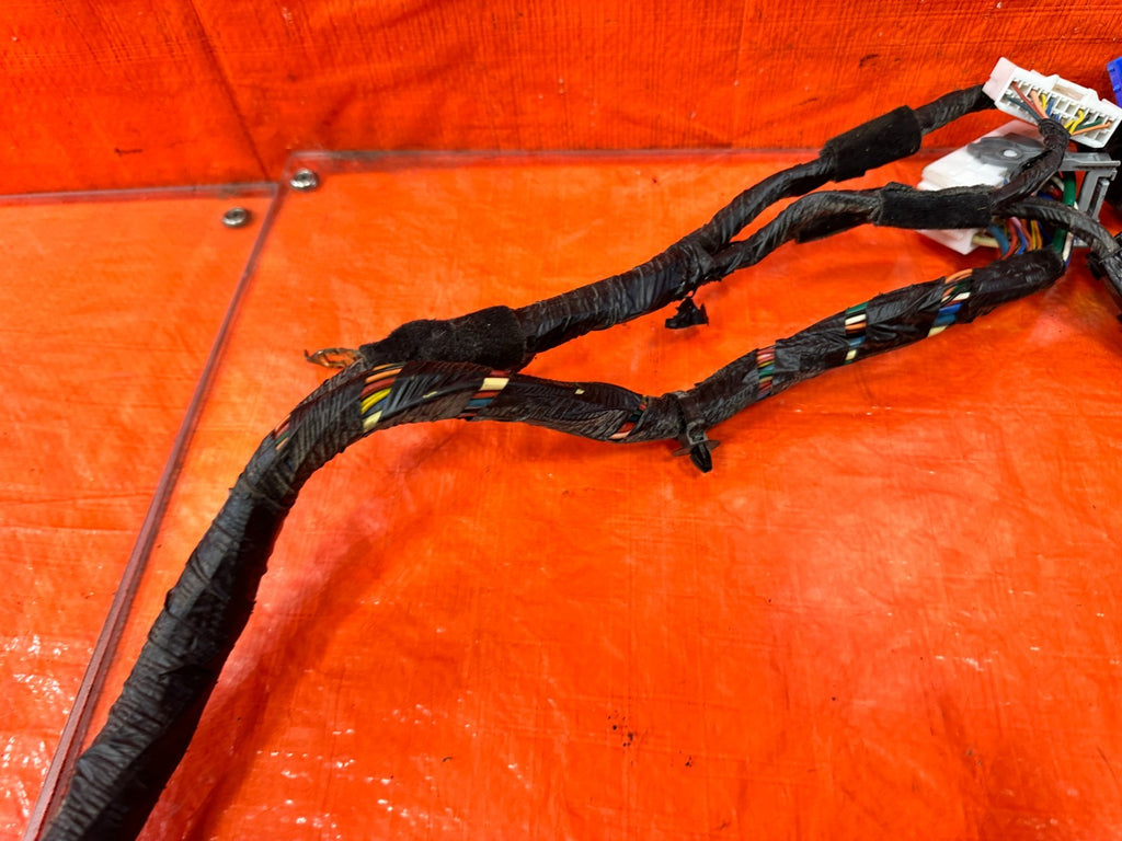 2013 13  HYUNDAI GENESIS COUPE TRACK ENGINE BAY UNDER THE HOOD HARNESS FUSE BOX16