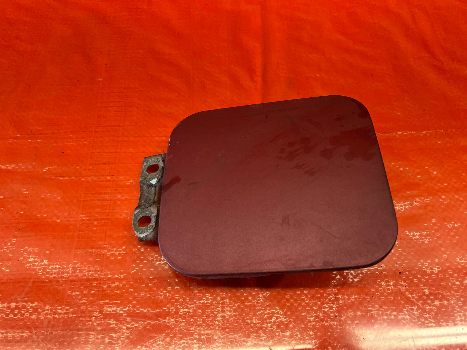 88 91 HONDA CRX   FUEL LID / GAS CAP COVER   RED COLOR   OEM FACTORY #1574