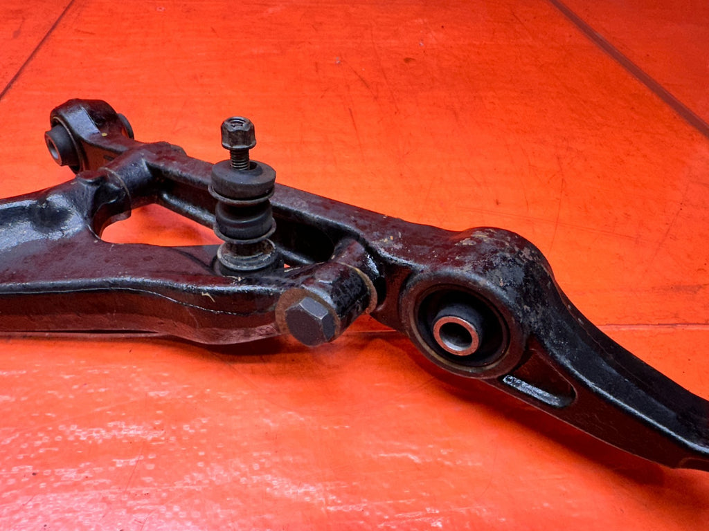 1992-1995 HONDA CIVIC PASSENGER RIGHT FRONT LOWER CONTROL ARM OEM #3485