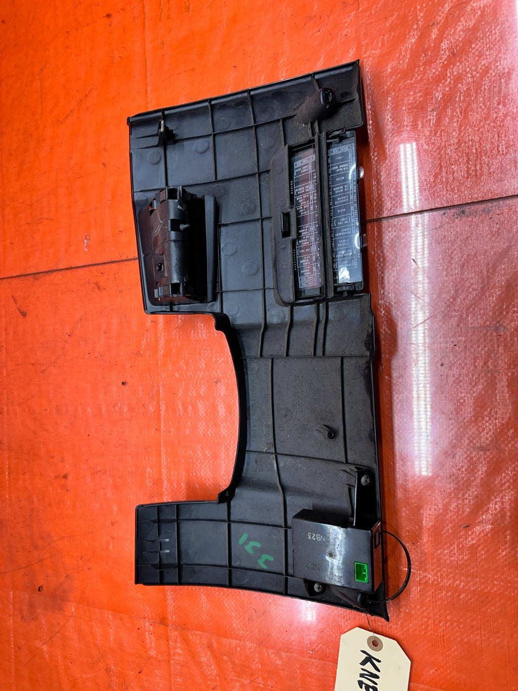 94 01 ACURA INTEGRA DRIVER KNEE BOLSTER DASH TRIM PANEL OEM #3318