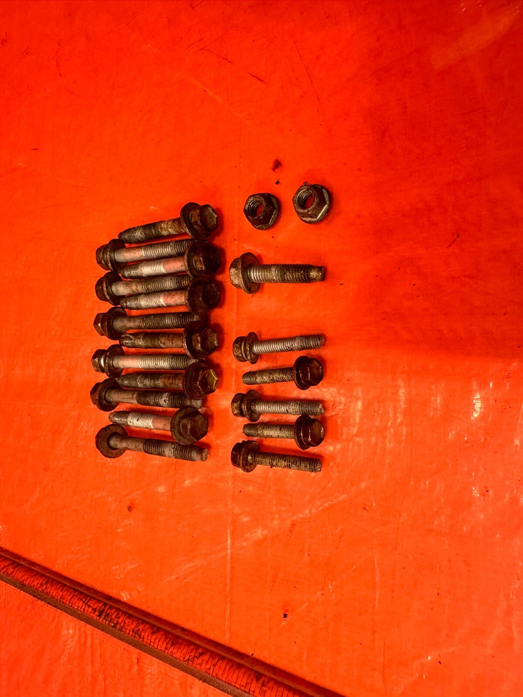 02 10 LEXUS SC430   3UZFE   ALUMINUM OIL PAN PORTION   BOLTS HARDWARE   OEM 2884