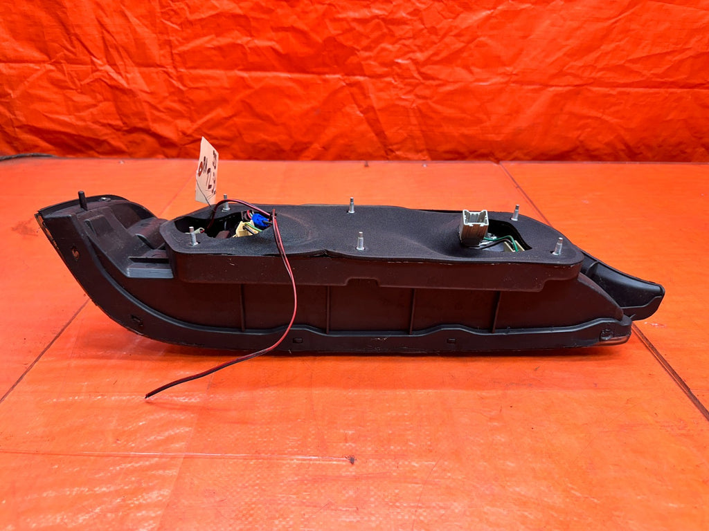 97 01 HONDA PRELUDE 2.2L PASSENGER RIGHT REAR TAIL LIGHT LAMP ASSEMBLY OEM #3356