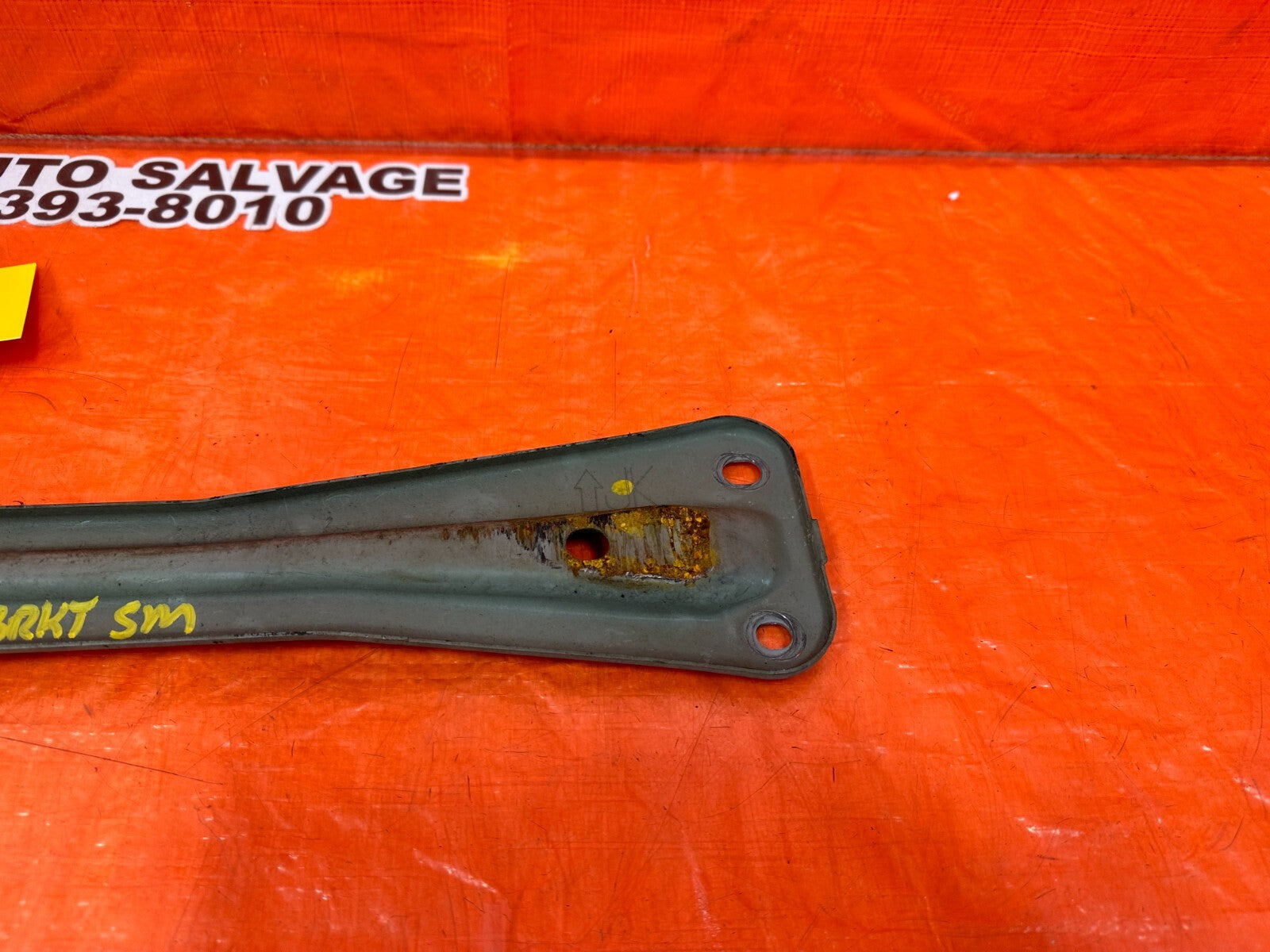 08 15 INFINITI G37 & Q60    2D COUPE UNDER THE CHASSIS DRIVESHAFT BRACE OEM 2484