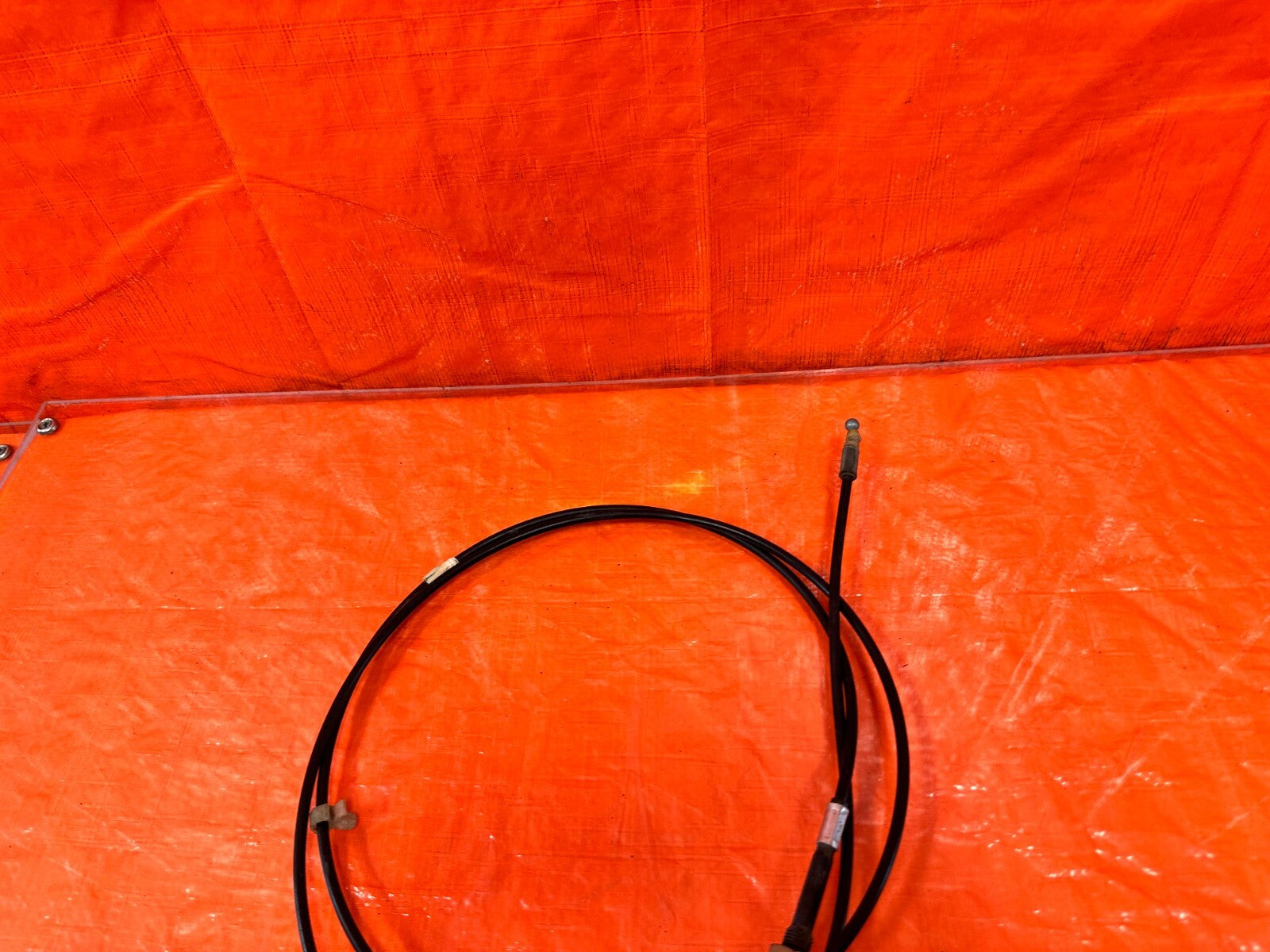 90 97 MAZDA MX 5 MIATA   HOOD RELEASE WIRE CABLE W/ PULL LEVER HANDLE   OEM 2676