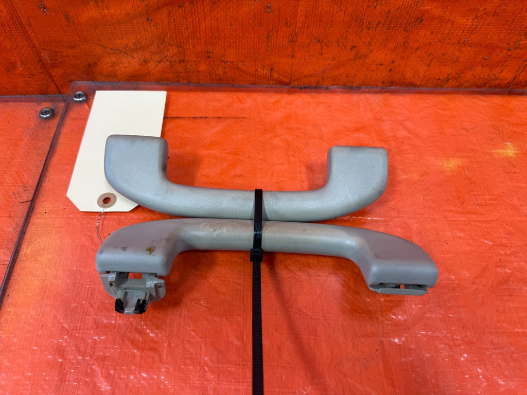 08 15 INFINITI G37 Q60 COUPE   INTERIOR GRAB HANDLES   LEFT & RIGHT   OEM #3280