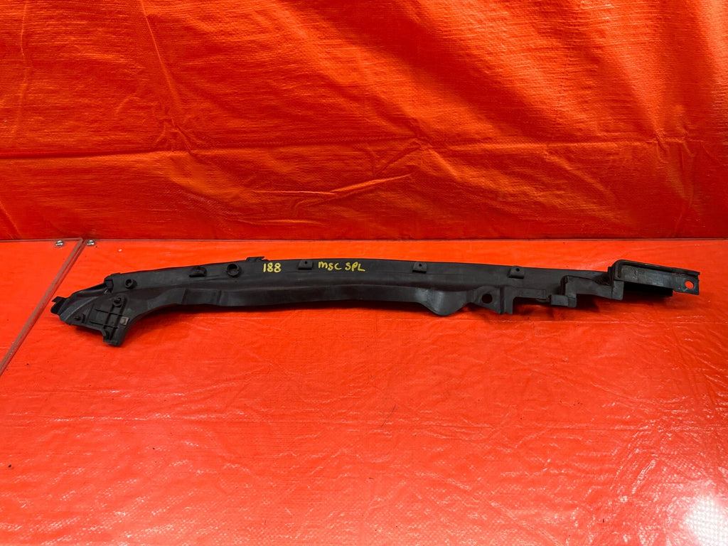 08 15 INFINITI G37 & Q60 COUPE DRIVER LEFT FRONT   FENDER SEAL TRIM GASKET #1889
