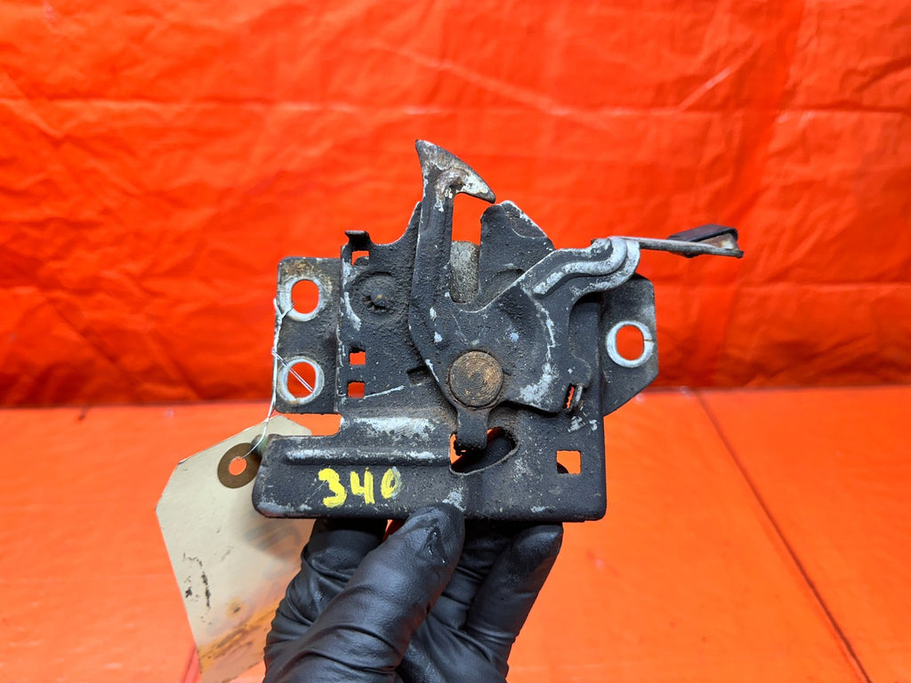 94-01 ACURA INTEGRA FRONT ENGINE HOOD LOCK LATCH MECHANISM OEM #3400