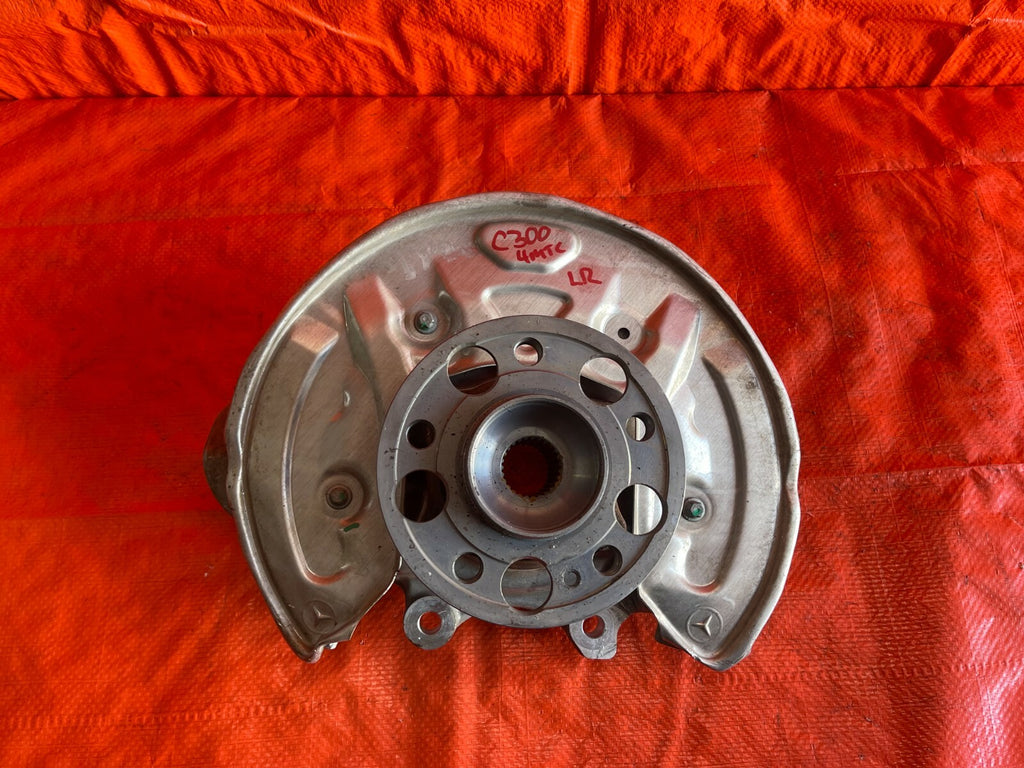 OEM 2015 MERCEDES BENZ C300 W205 4MATIC   DRIVER LEFT REAR SPINDLE KNUCKLE OEM0